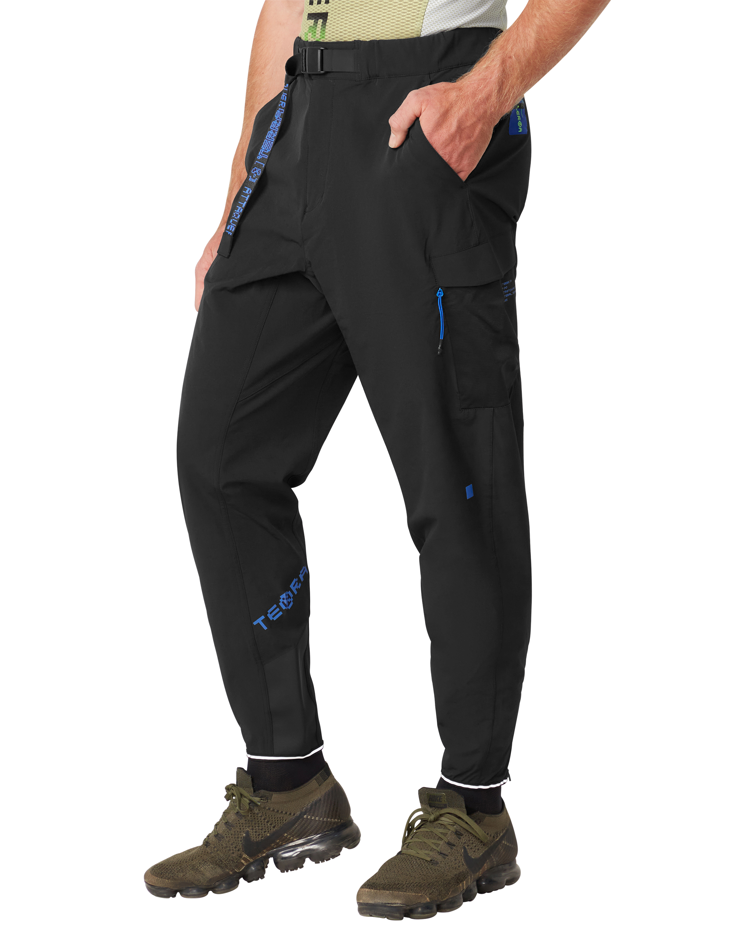 Black waterproof shop cargo pants
