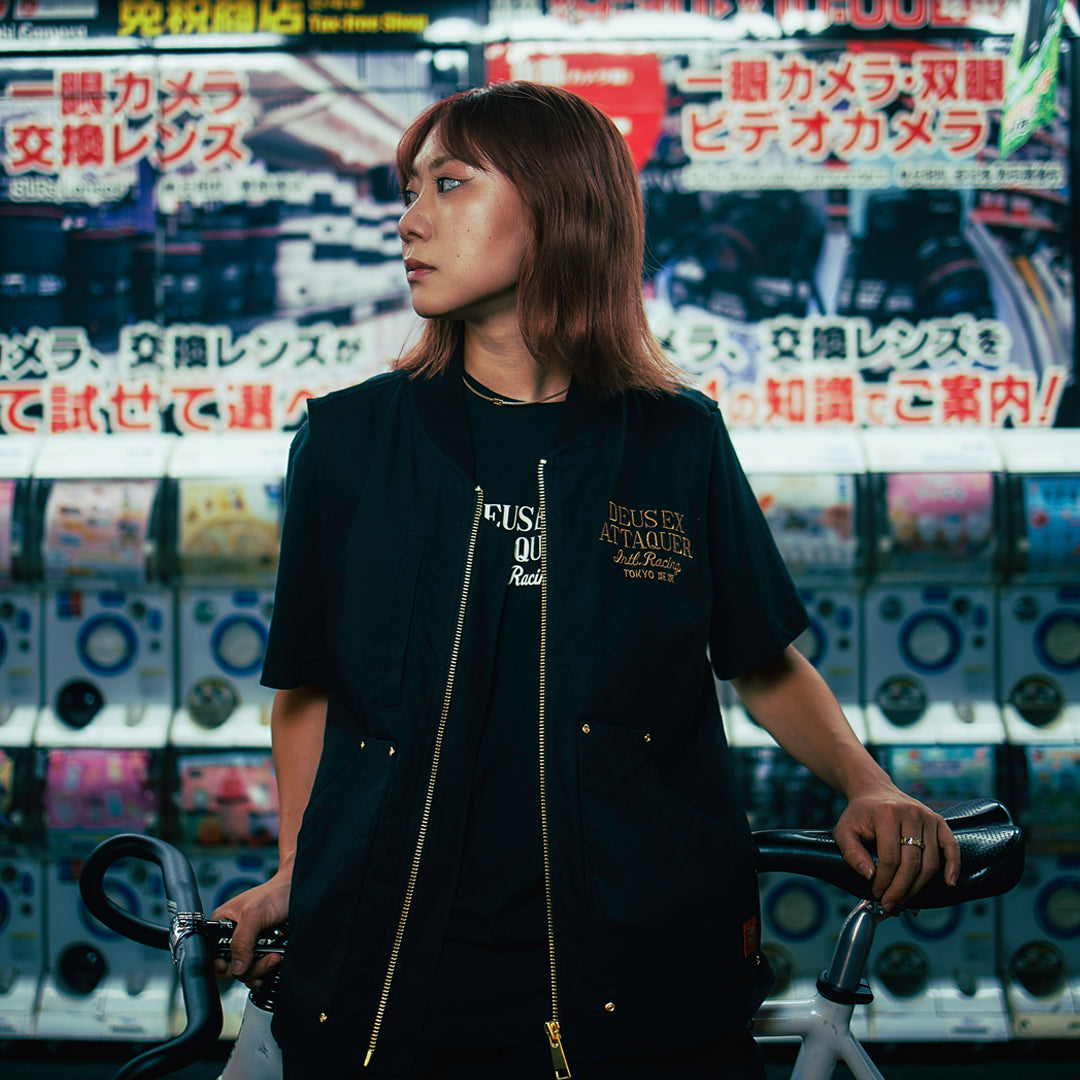 Dues Ex Attaquer Womens