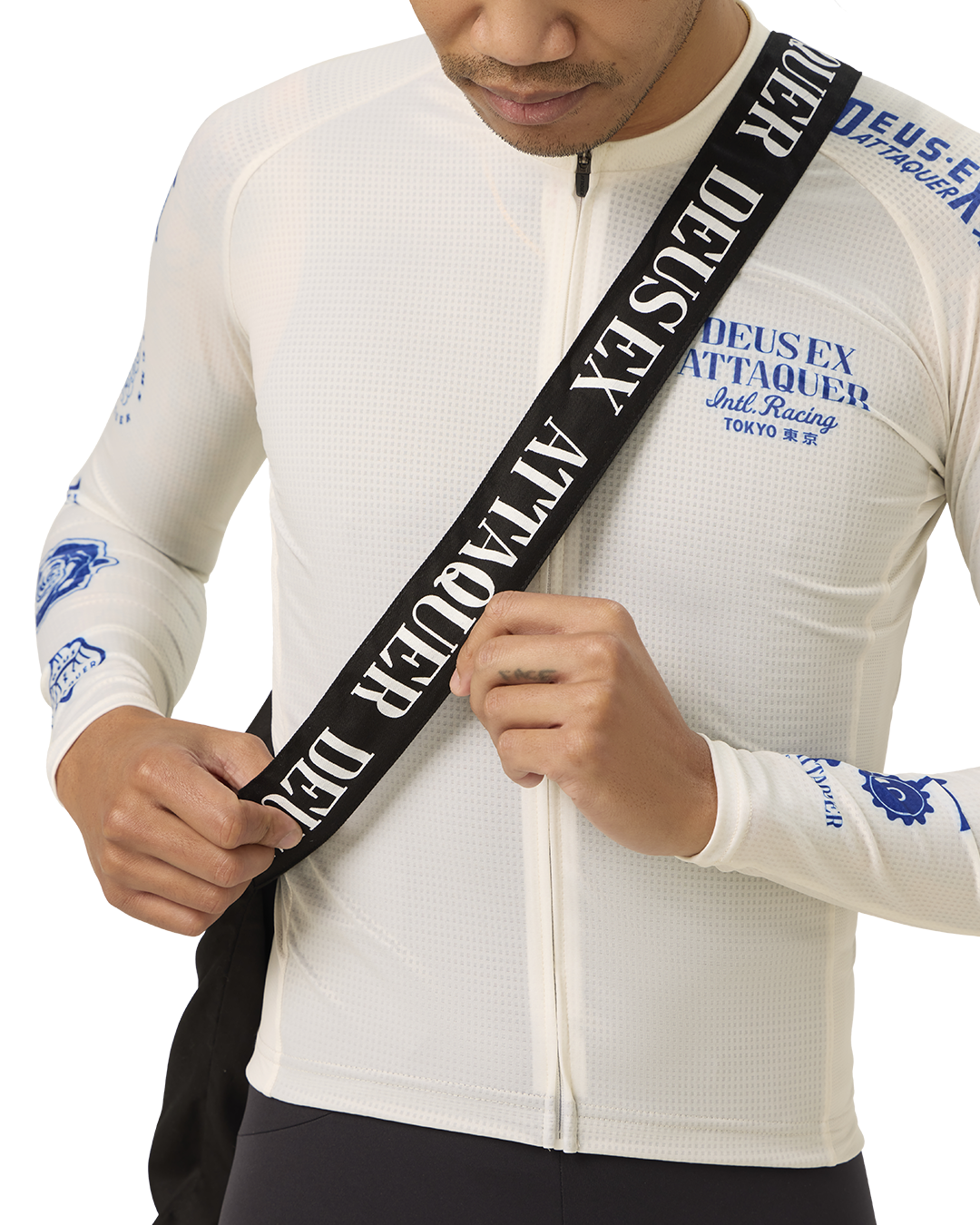 Deus Ex Attaquer Musette