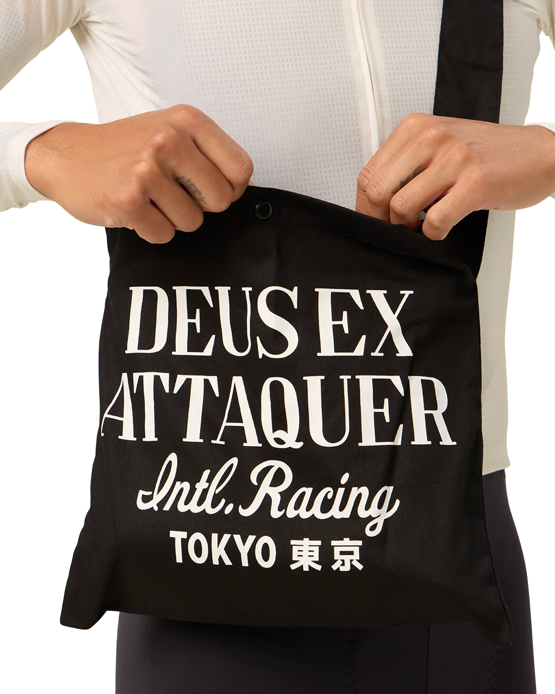 Deus Ex Attaquer Musette-Attaquer-Attaquer