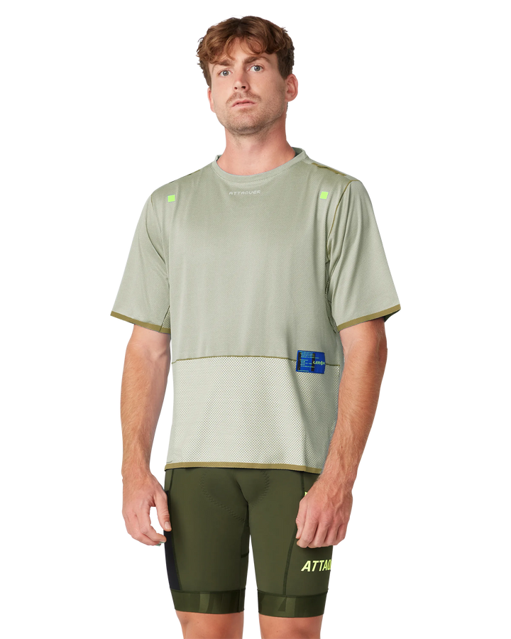 Terra Short Sleeved Tech Tee Sand-Attaquer-Attaquer