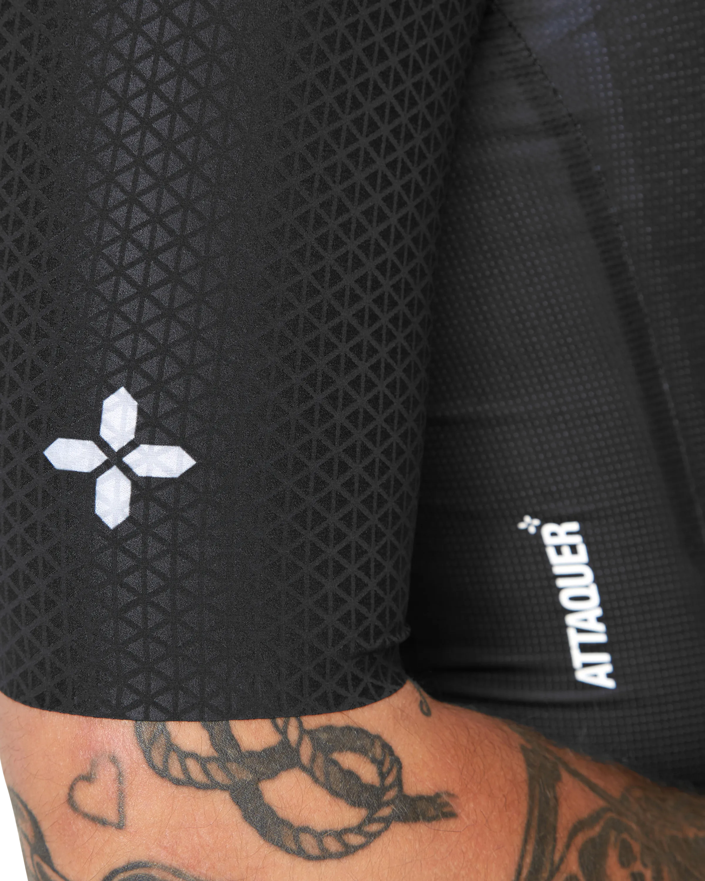 ULTRA: Aero Jersey Black-Attaquer-Attaquer