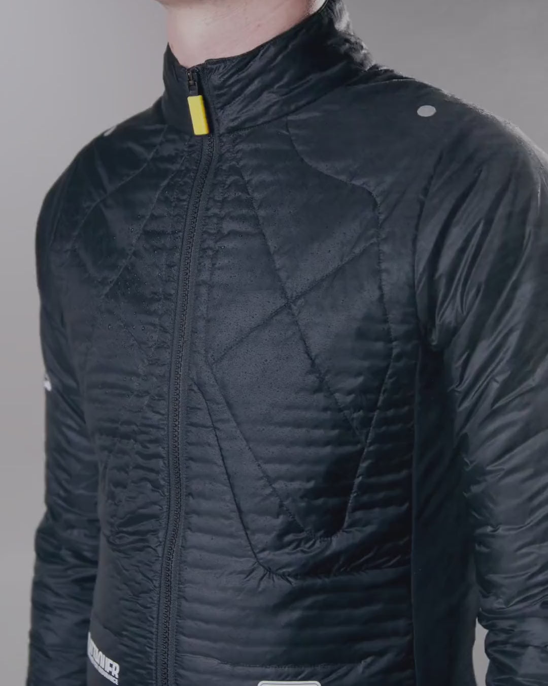 Attaquer_Quilted_Mens_Jacket04_1080x1350.mp4