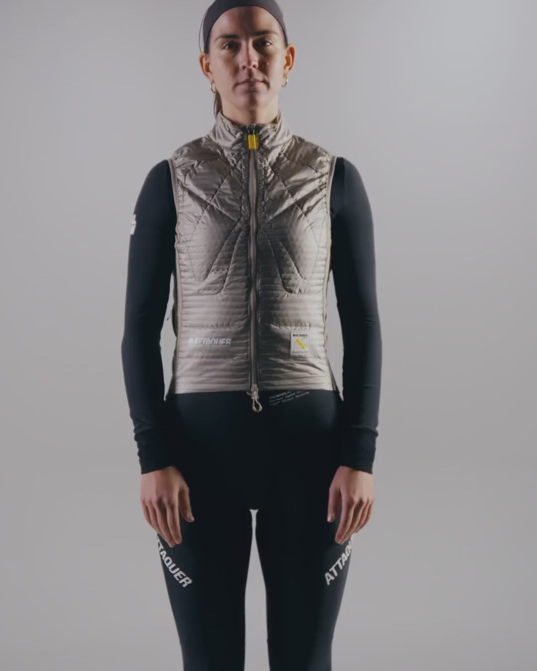 Attaquer_Quilted_Womens_Gilet02_1080x1350.mp4