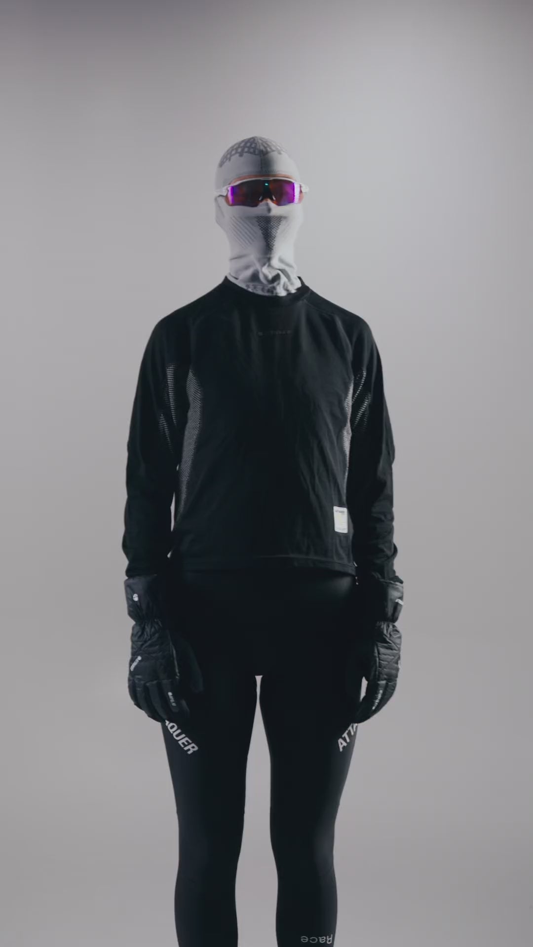 Attaquer_Quilted_Adaptive_Body_Warmer_LR.mp4