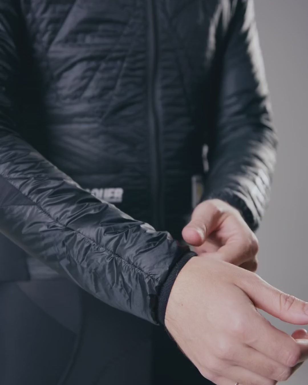 Attaquer_Quilted_Mens_Jacket03_1080x1350.mp4