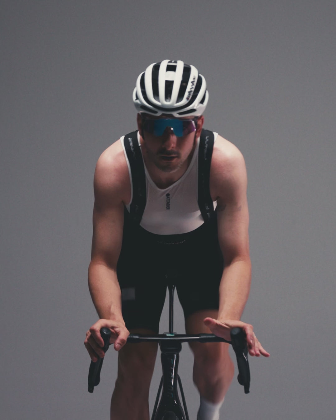 ULTRA: Aero Bib Short Black-Attaquer-Attaquer