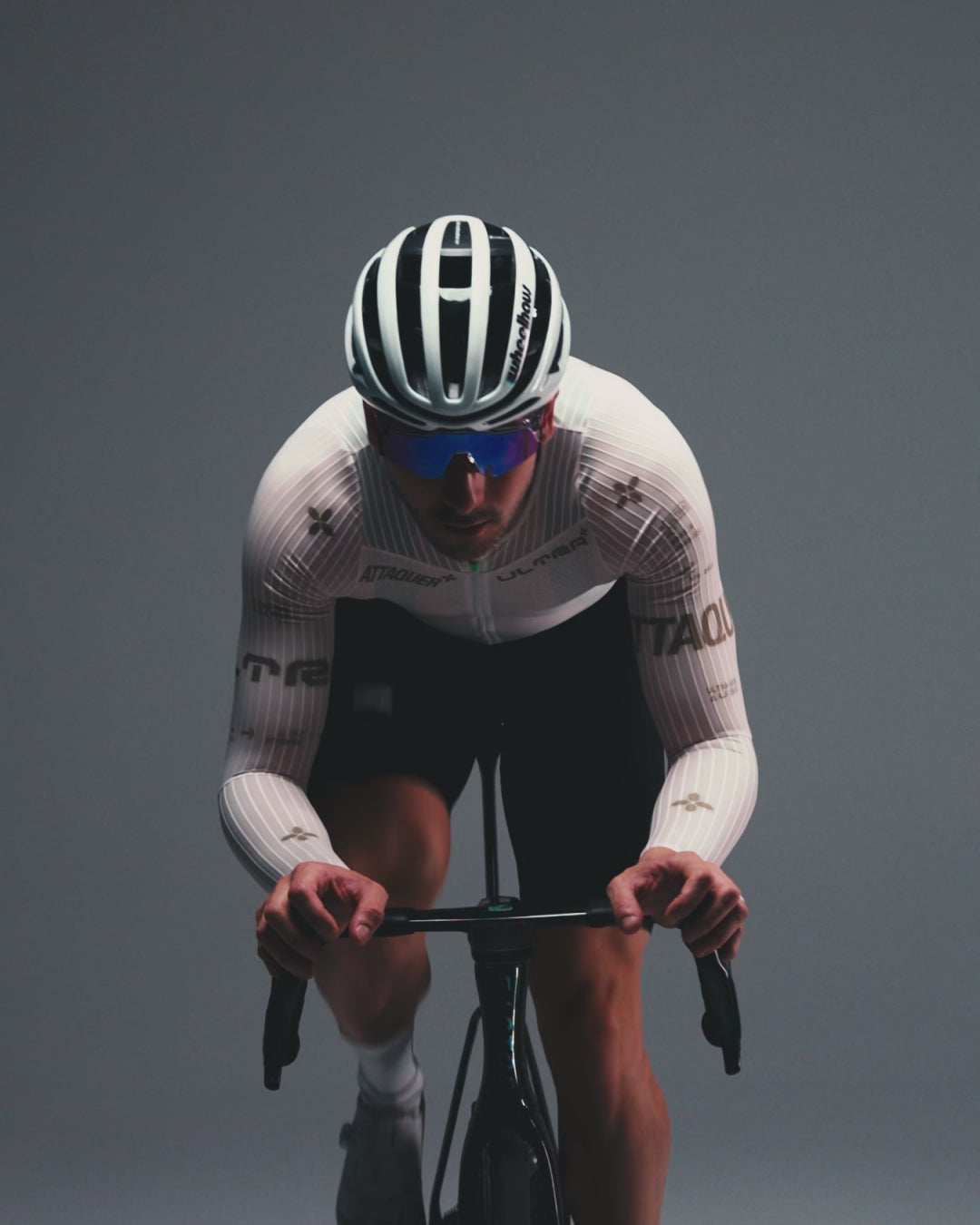 ULTRA: Aero LS Jersey Floss-Attaquer-Attaquer