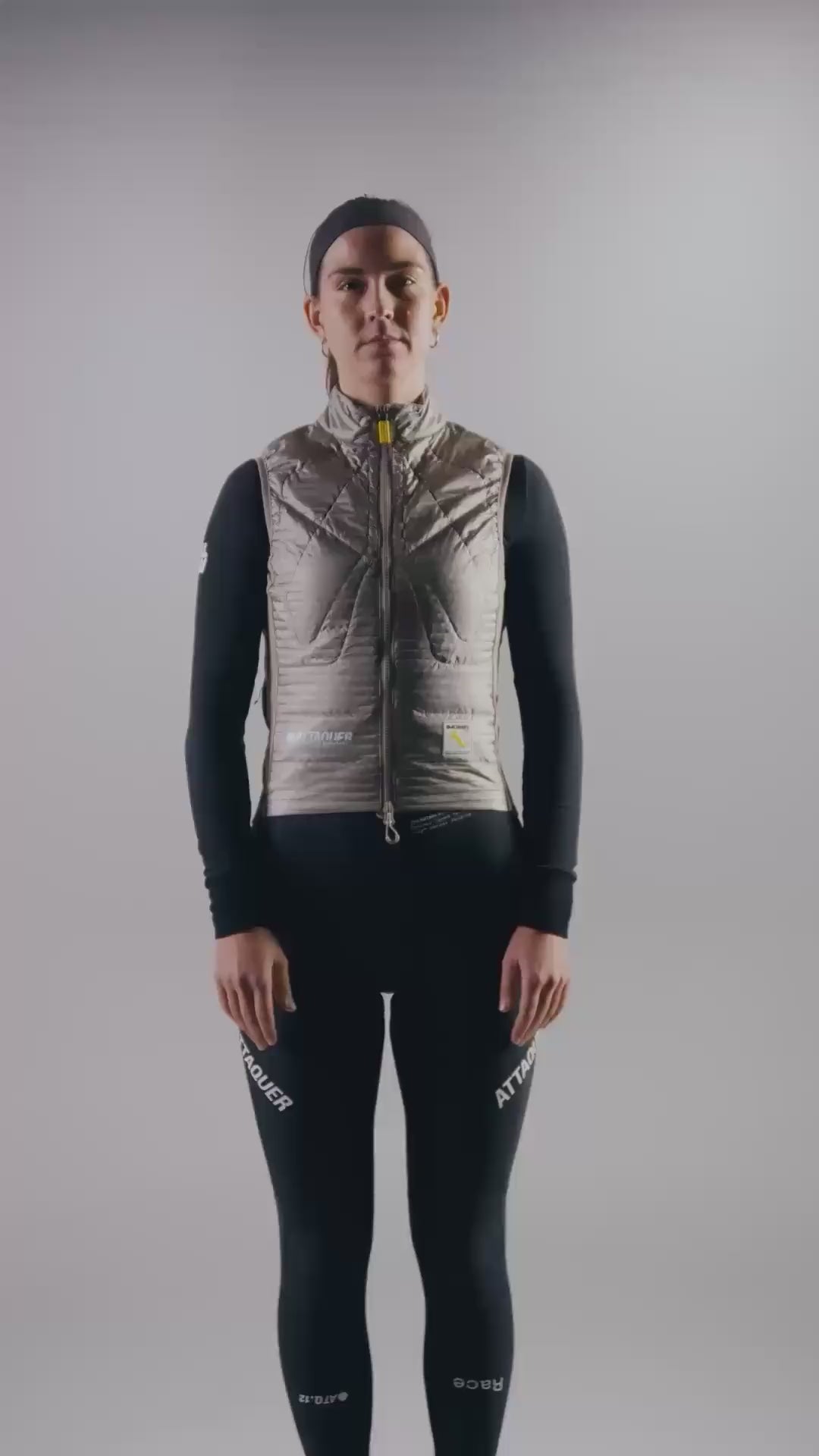 Attaquer_Quilted_Womens_Look01_LR.mp4