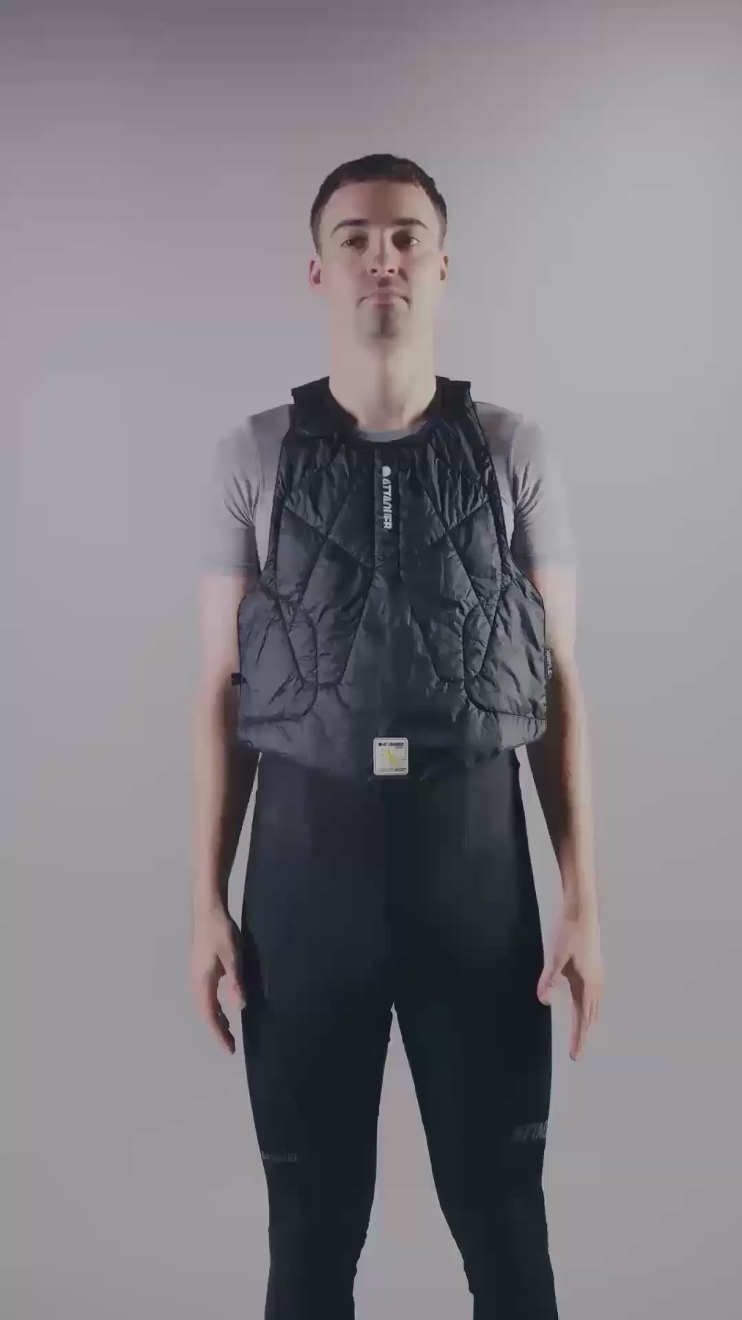 Attaquer_Quilted_Mens_ChestWarmer_LR.mp4