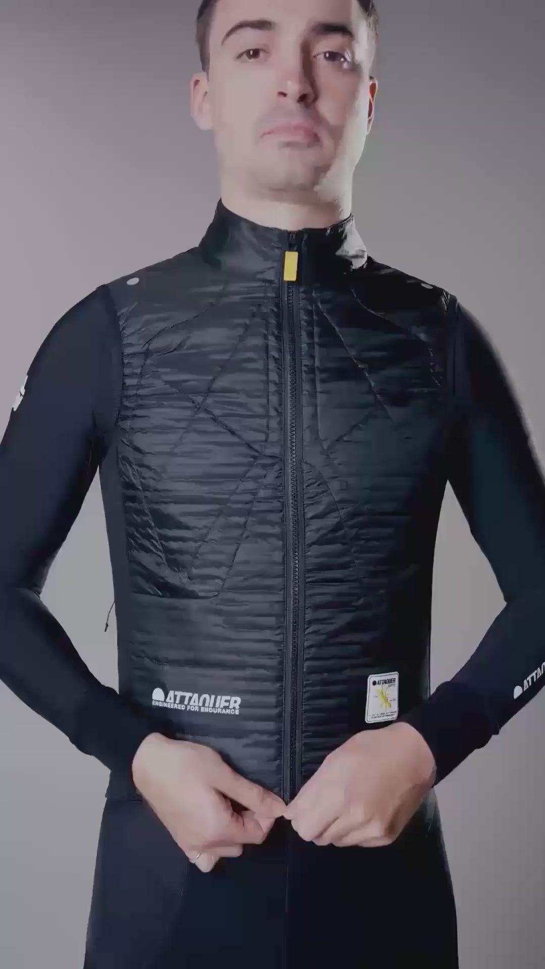 Attaquer_Quilted_Mens_Gilet_LR.mp4