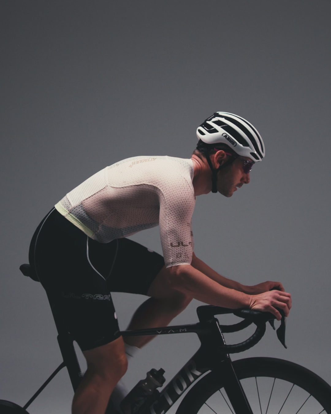 ULTRA Climbers Bib Short Black/White-Attaquer-Attaquer